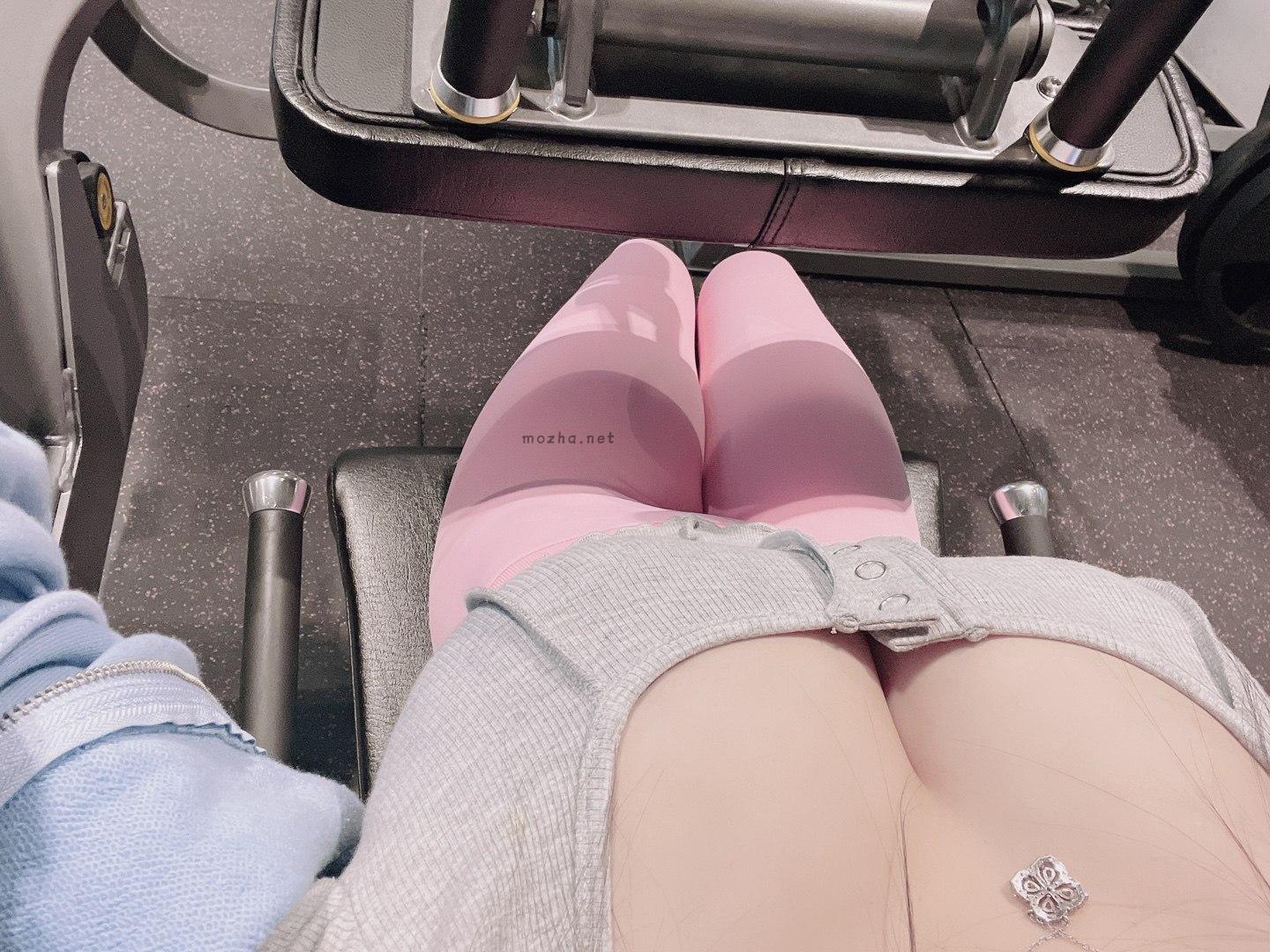 兔宝妮to – 要一起锻炼么我穿瑜伽裤【10P】